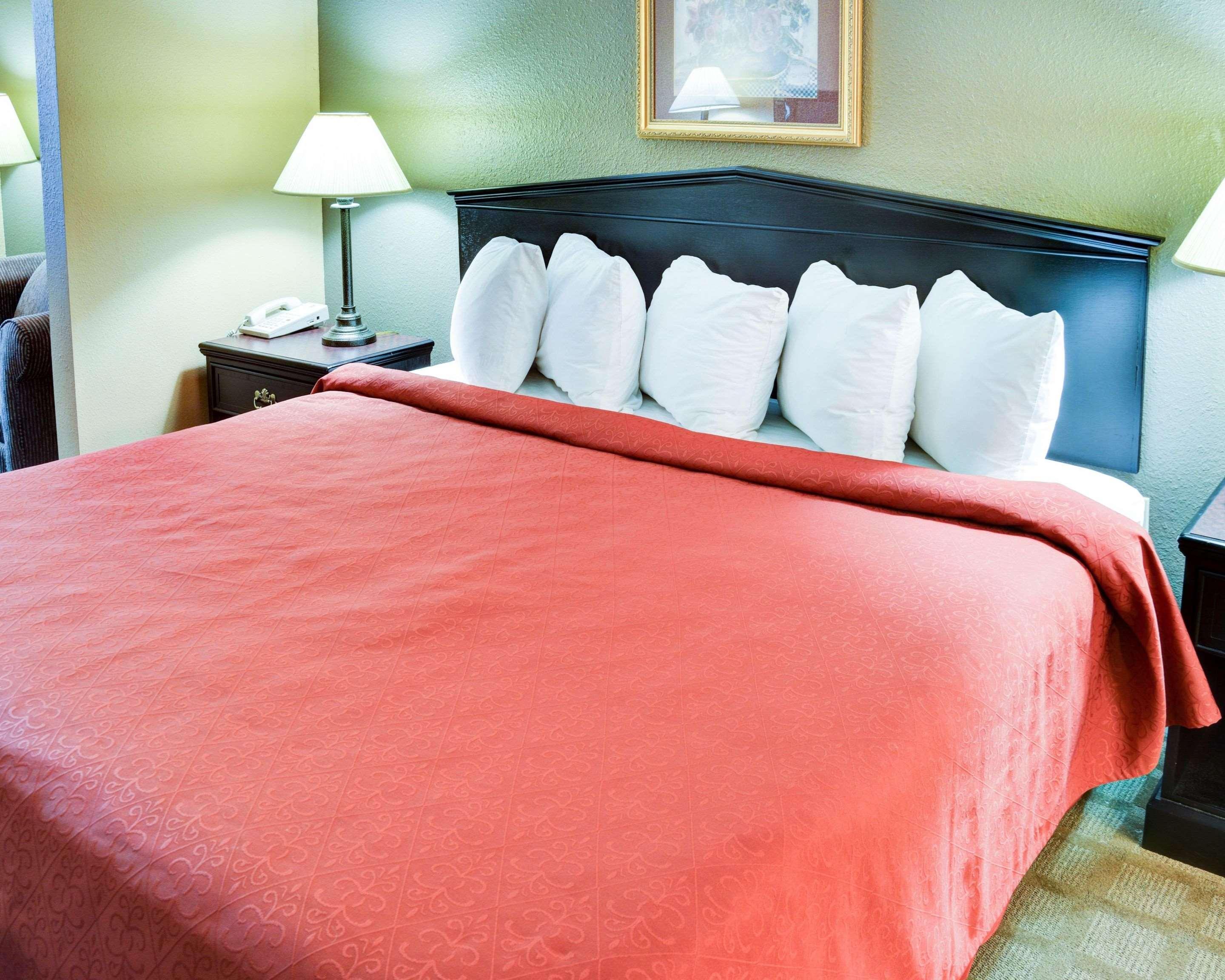 Quality Inn & Suites Hot Springs-Lake Hamilton Екстер'єр фото