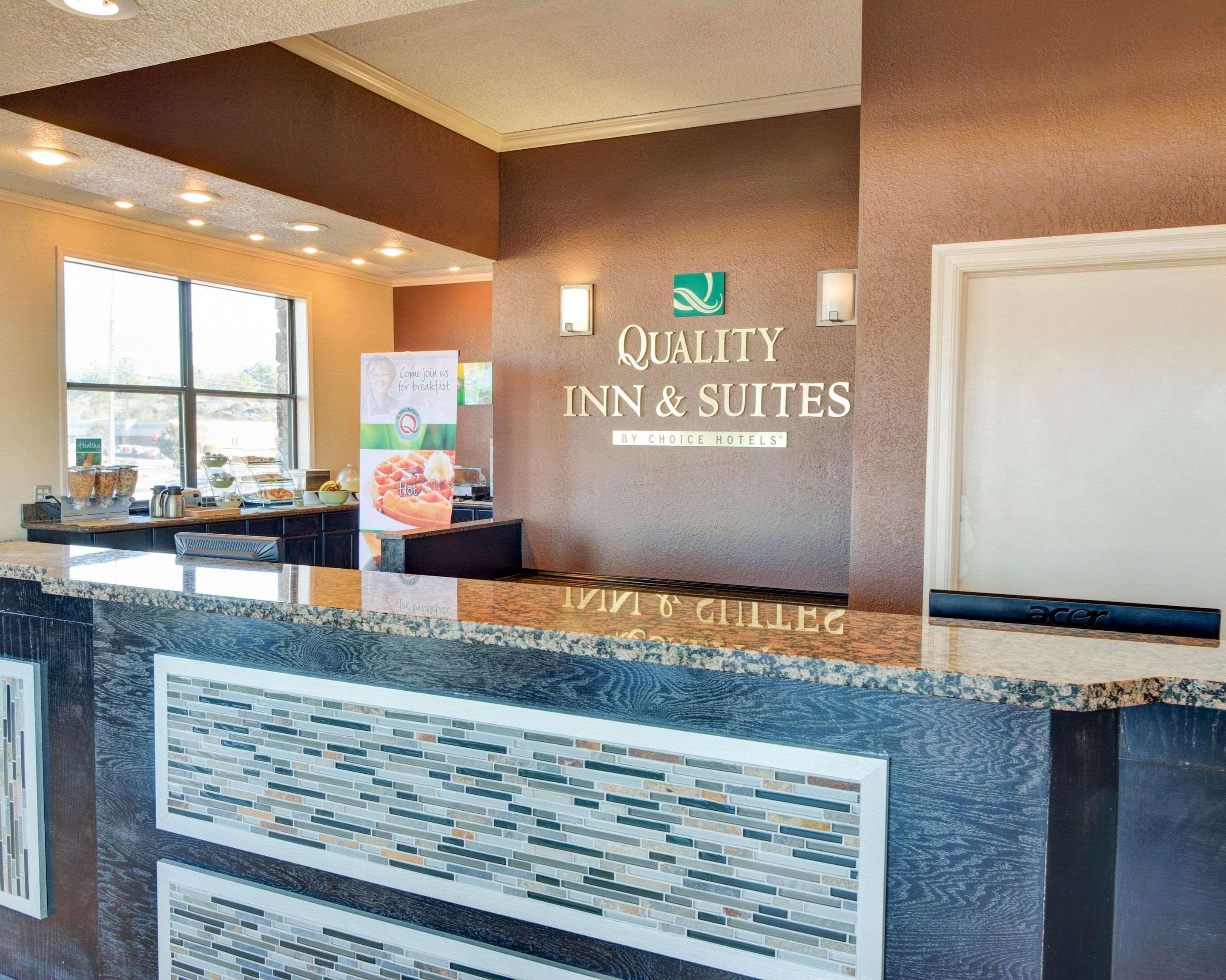 Quality Inn & Suites Hot Springs-Lake Hamilton Екстер'єр фото