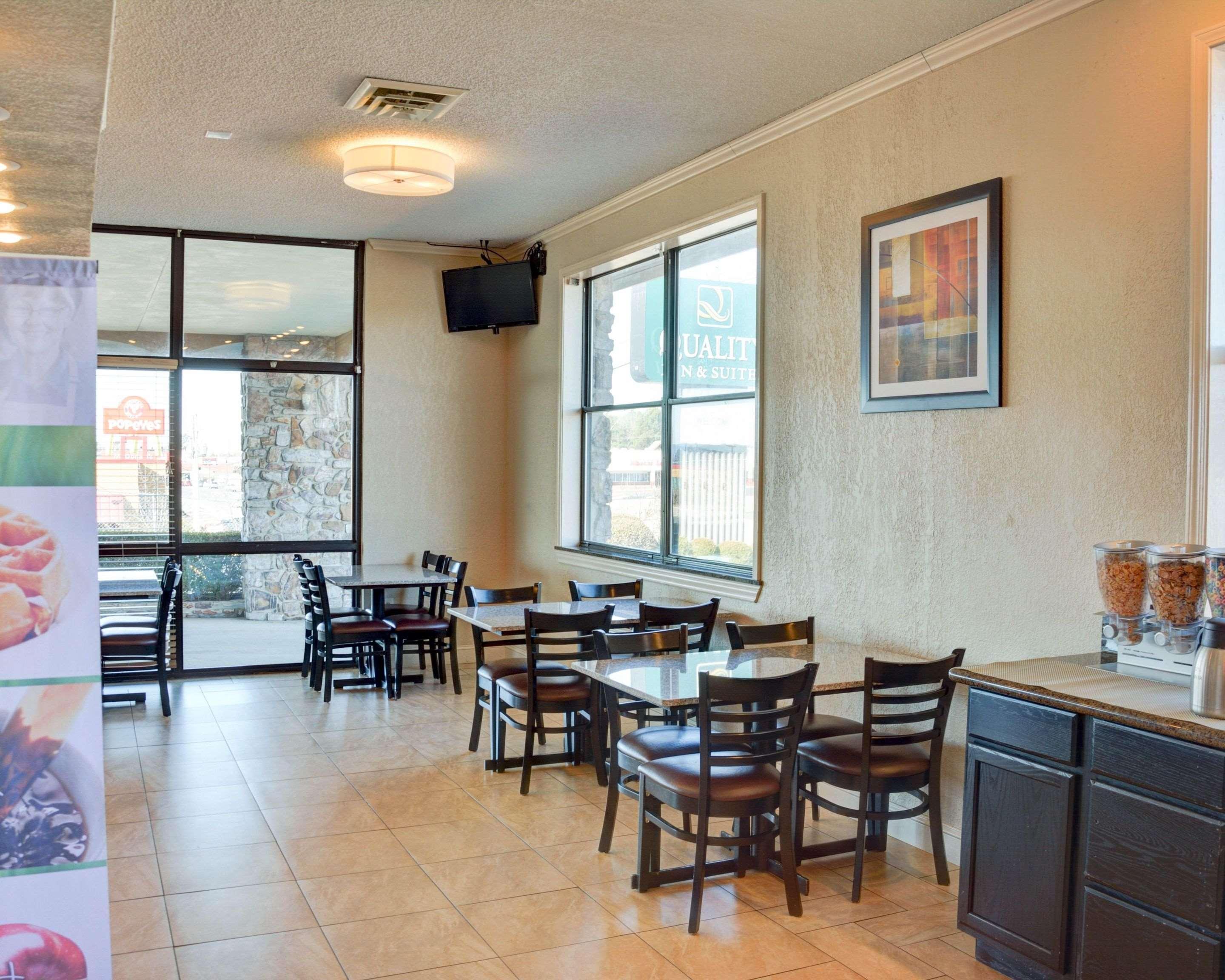 Quality Inn & Suites Hot Springs-Lake Hamilton Екстер'єр фото