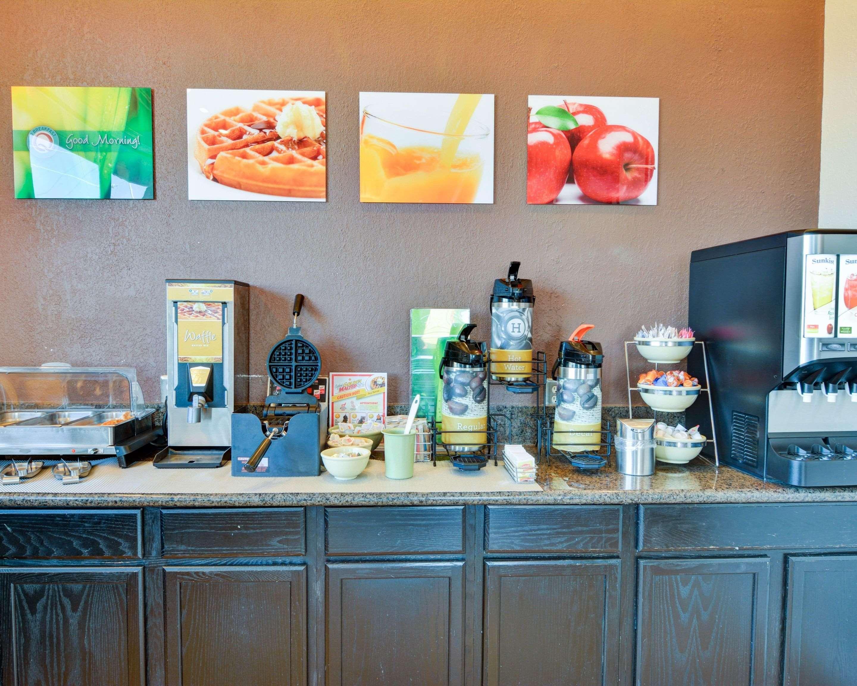 Quality Inn & Suites Hot Springs-Lake Hamilton Екстер'єр фото