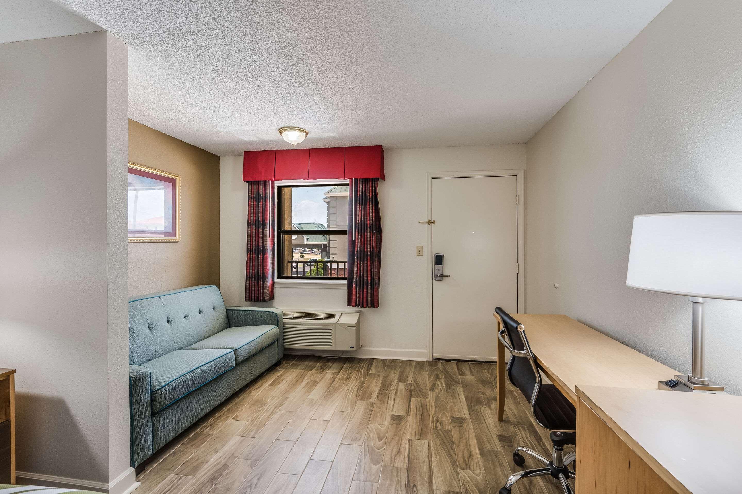 Quality Inn & Suites Hot Springs-Lake Hamilton Екстер'єр фото
