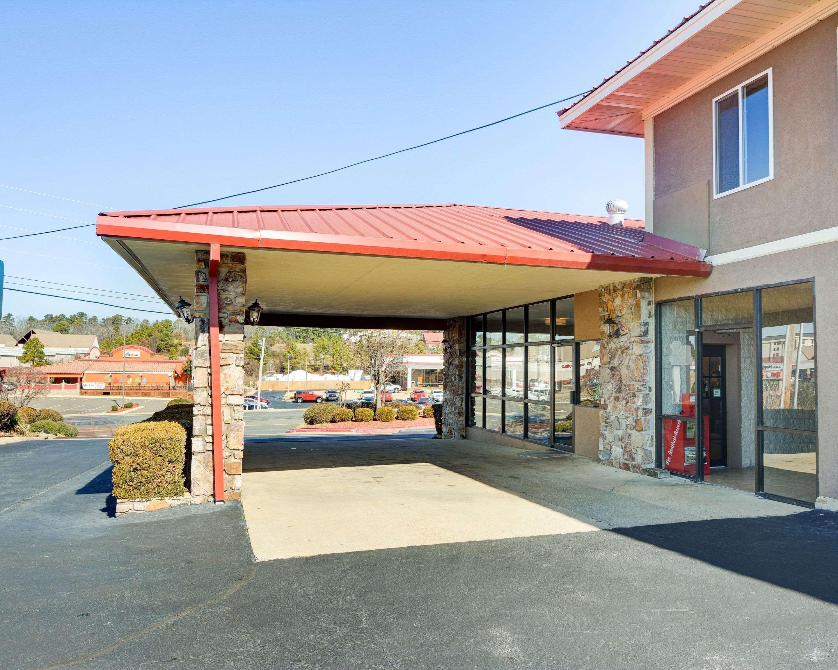 Quality Inn & Suites Hot Springs-Lake Hamilton Екстер'єр фото
