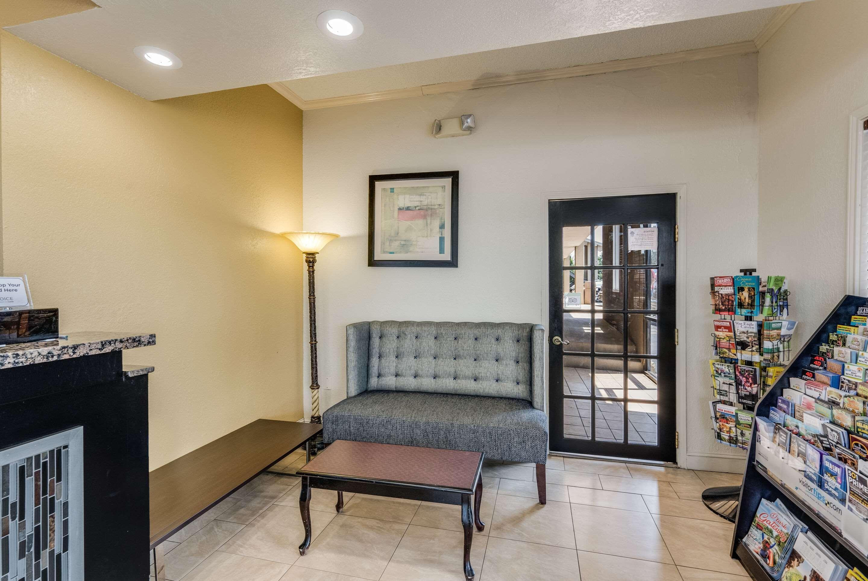 Quality Inn & Suites Hot Springs-Lake Hamilton Екстер'єр фото